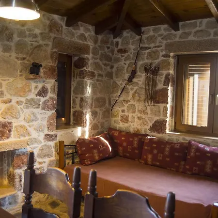 Stone House 别墅 法里拉基